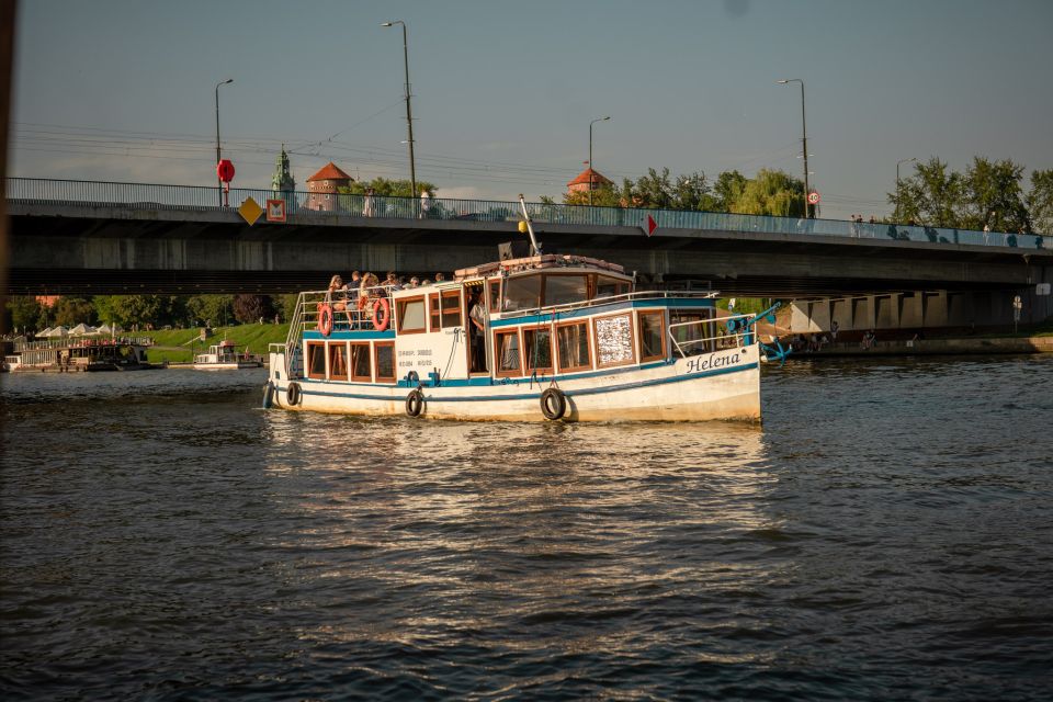 Cracow: Vistula River Sightseeing Cruise - Tour Highlights and Experience