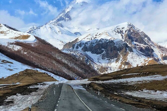 Daily Tours to Caucasus Mountains-Gudauri,Kazbegi,Jinvali,Ananuri - Included in the Tour