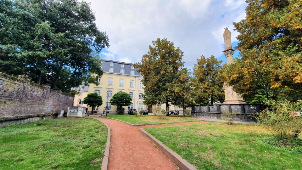 Düsseldorf: Self-Guided Walk Along River Düsseldorf to Old Town - Booking Information