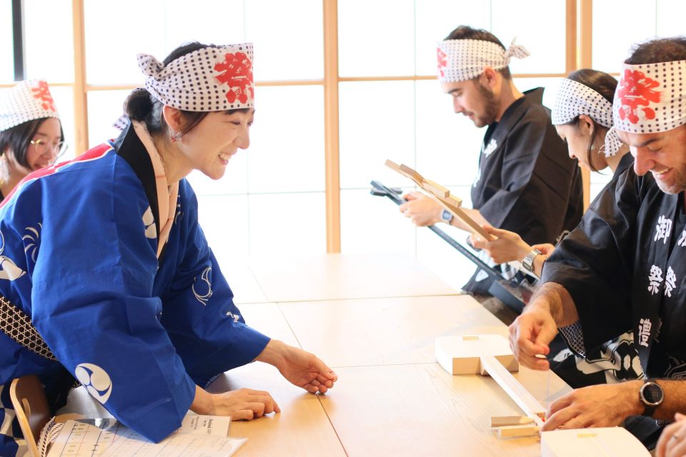 【Tokyo Shami】Let's Make a Mini Shamisen and Play It! - Activity Itinerary