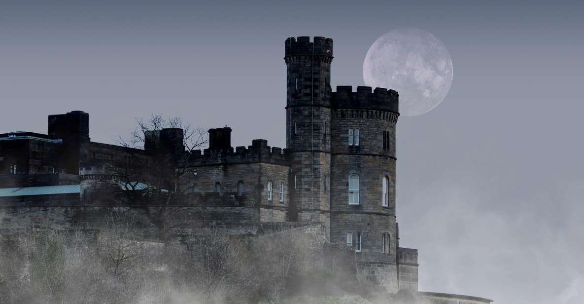 Edinburgh: The Dark Side Walking Tour - Notorious Figures