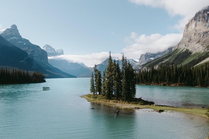 Explore Jasper Tour With Maligne Lake Cruise - Medicine Lake Wildlife Viewing