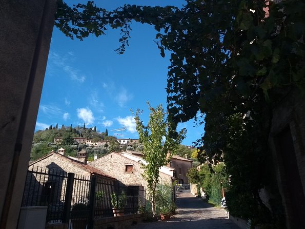 From Abano Montegrotto Tour to Arquà Petrarca Medieval Village - Meeting and End Points