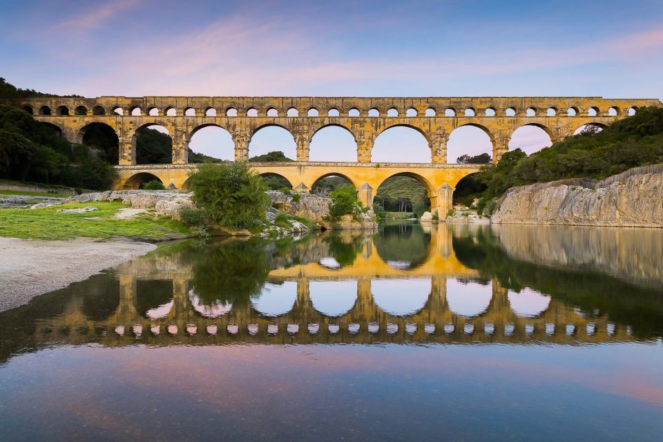 From Avignon: Full-Day Best of Provence Tour - Wander Through Gordes Village