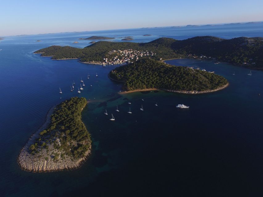 From Biograd: Golden Island of Vrgada Trip With Lunch - Itinerary and Activities