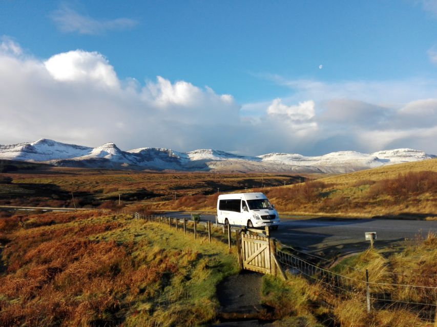 From Edinburgh: 2-Day Eilean Donan, Loch Ness and Glenfinnan - Stirling and Doune Castle