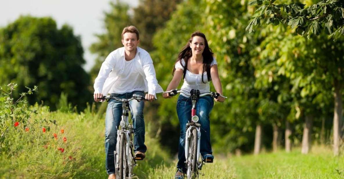 From Mattituck: North Fork Area Bike Tour With Food Tasting - Optional Vineyard Visit