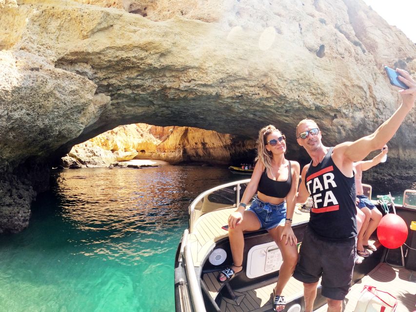 From Portimão: 2-Hour Catamaran Tour to Benagil Caves - Itinerary Details