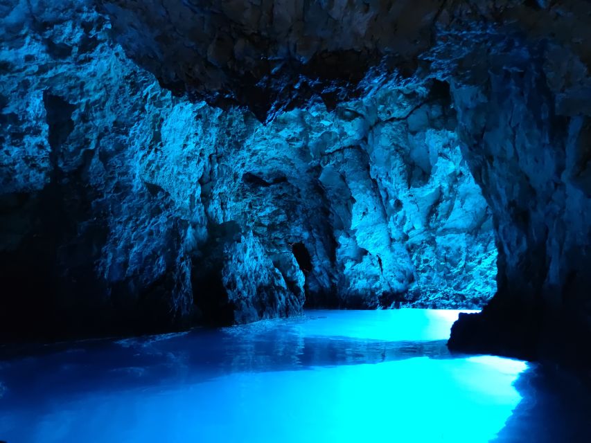 From Split: Luxury Cabin Boat Tour to The Blue Cave and Hvar - Inclusions and Exclusions