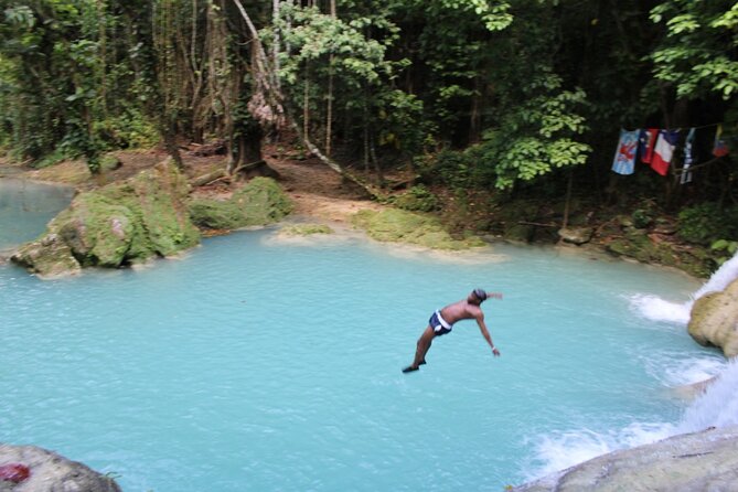 Full-Day Tour of Blue Hole and Dunns River Falls With Pick up - Pickup Locations