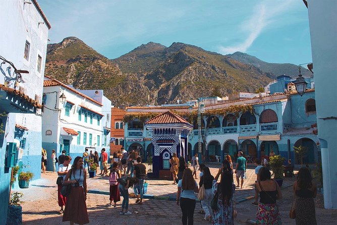 Full-Day Trip to Chefchaouen From Tangier - Souvenirs and Souks in Chefchaouen