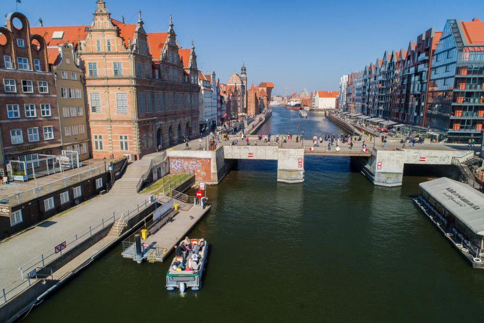 Gdańsk: Motlawa River Sightseeing Catamaran Cruise - Experience Highlights