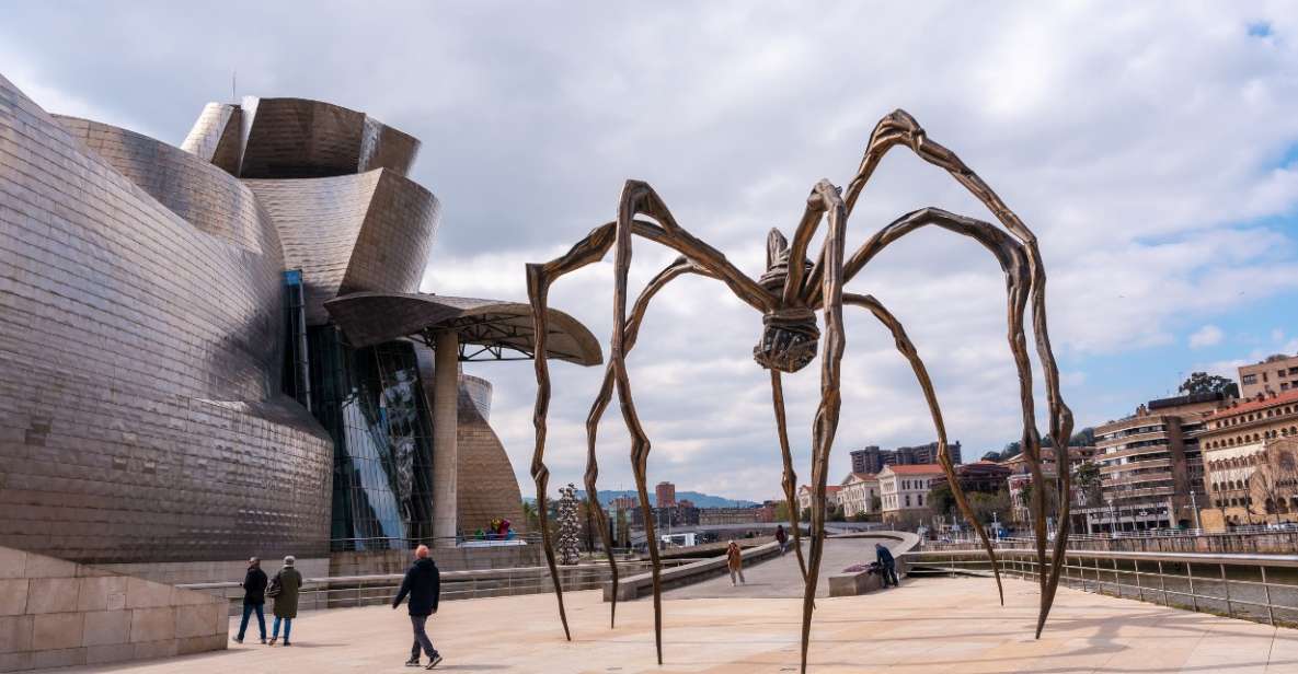 Guggenheim Museum Bilbao Private Tour With Official Guide - Highlights of the Experience