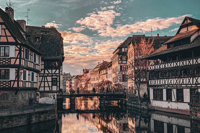 Guided Walking Tour in Strasbourg Between History and Curiosities - Unraveling Military Legacies