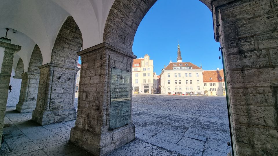 Helsinki: Tallinn Guided Day Tour With Ferry Crossing - Highlights of the Tour