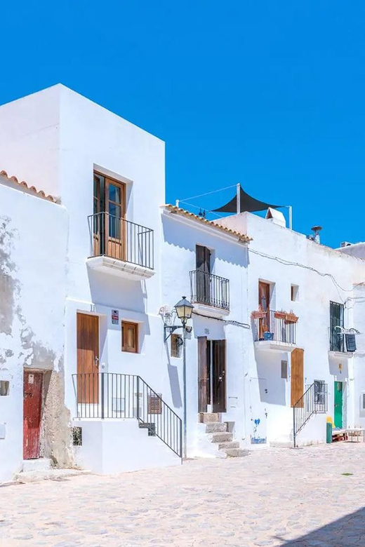 IBIZA : Old Town Guided Tour With a Local - Tour Experience and Itinerary