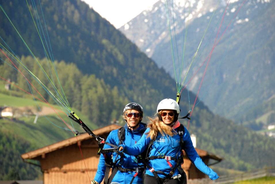 Innsbruck: Paragliding Adventure - Equipment and Inclusions