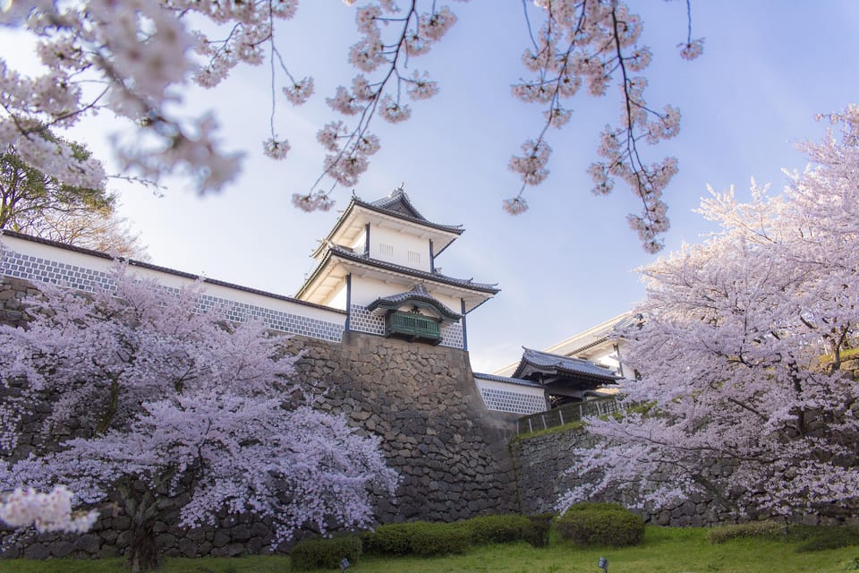 Kanazawa: Highlights Private 6-Hour Tour - Itinerary Details