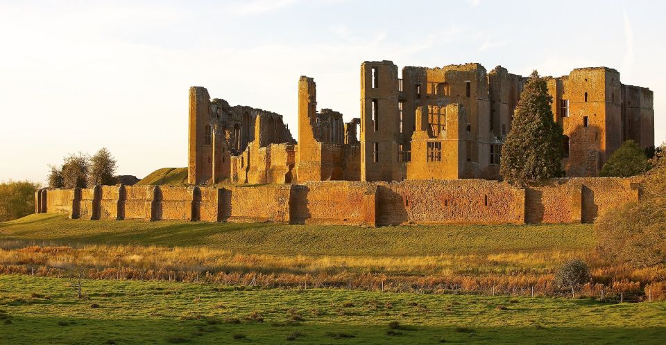 Kenilworth Castle and Elizabethan Garden Entry Ticket - Elizabethan Garden Exploration