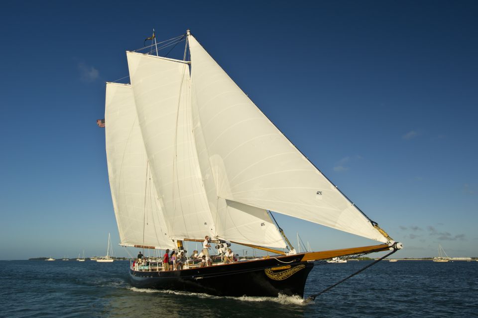 Key West: Schooner Day Sail With Onboard Bar - Features and Amenities of Schooner