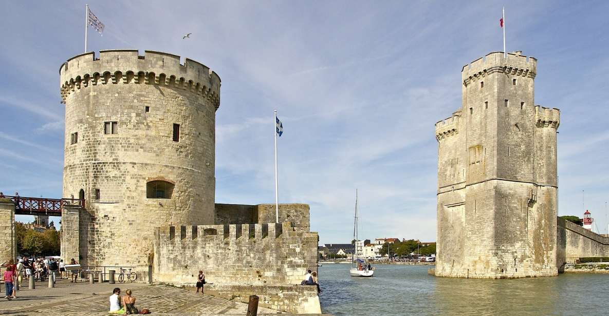 La Rochelle: Birthday Mission Outdoor City Game - Duration and Booking