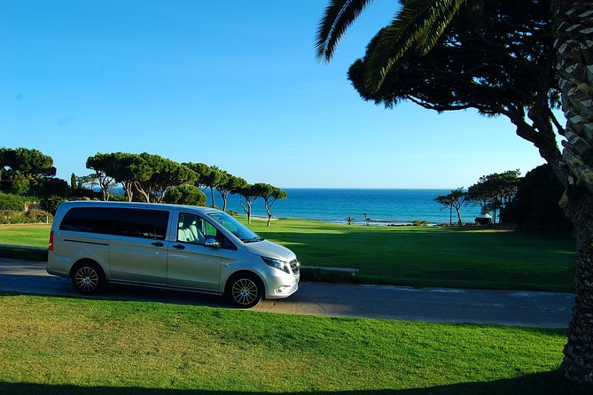 Lagos and Carvoeiro Premium - Shared Small Group > VTOURS Algarve - Pickup and Meeting