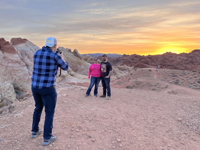 Las Vegas: Valley of Fire Sunset Tour With Hotel Transfers - Itinerary and Experience