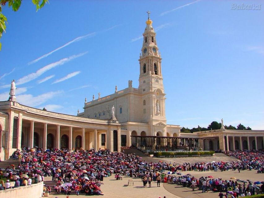 Lisbon and Fatima Sanctuary Full-Day Private Tour - Fatima Sanctuary