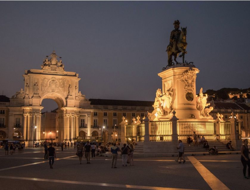 Lisbon by Night Private Tour - Highlights of the Tour