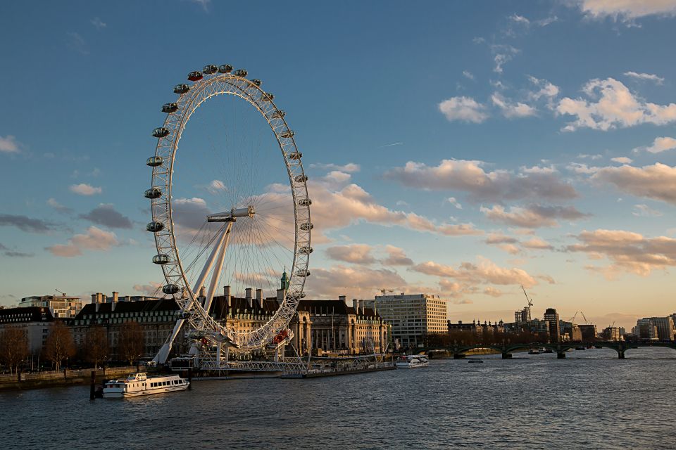 London - Historic Downtown a Self-Guided Audio Half Day Tour - Tour Highlights