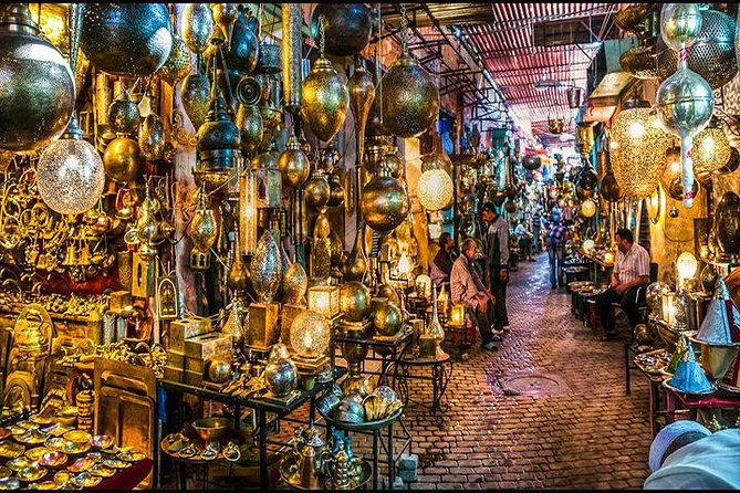 Marrakech: Exclusive Private Shopping Adventure in the Souks - Meeting and Pickup