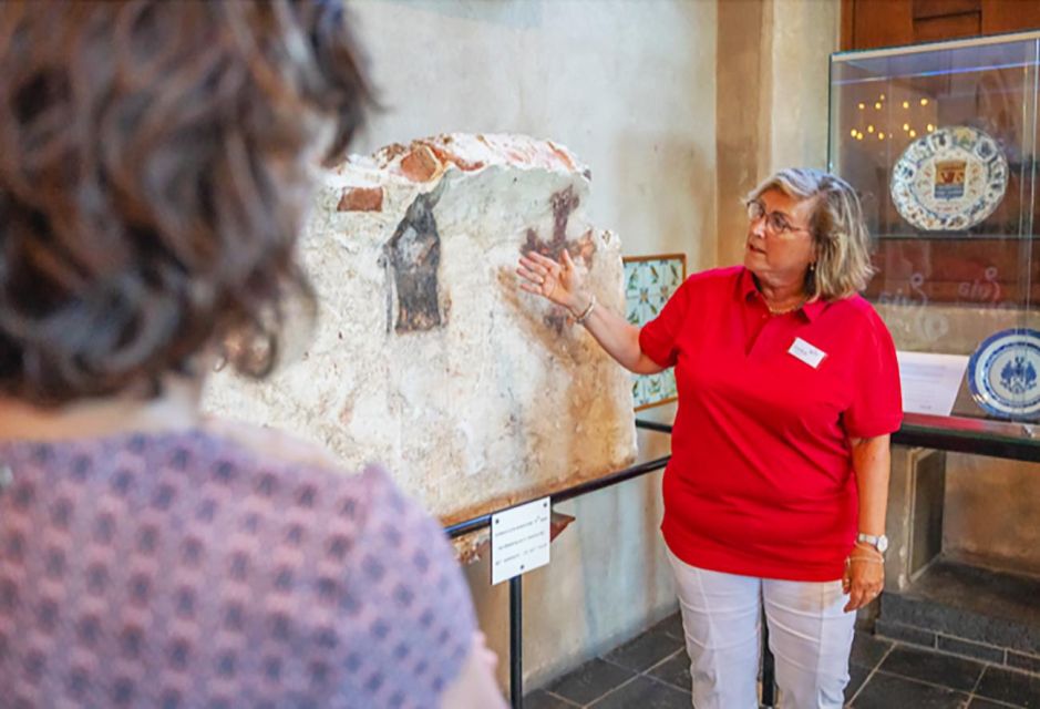 Middelburg: Guided Tour Townhall - Experience Highlights