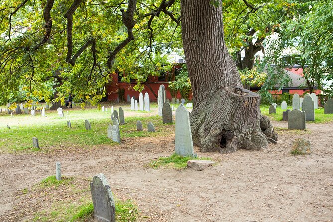 Mysteries and Murders of Salem Guided Night-Time Walking Tour - Highlights of the Tour