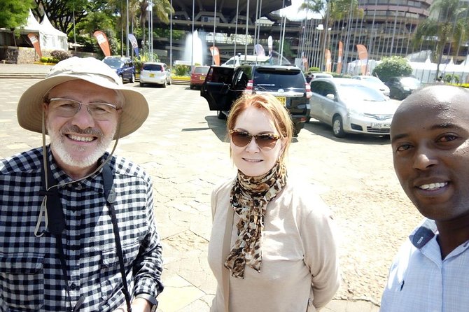 Nairobi Souvenir Shopping and Historical Half Day Tour - Tour Highlights