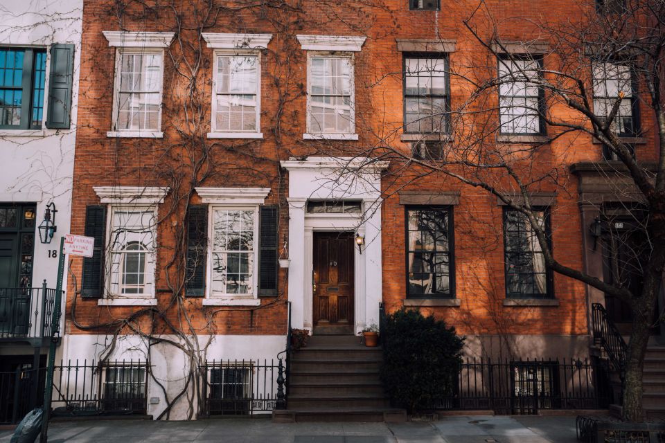 New York City: French Historic Neighborhoods Guided Tour - Neighborhood Exploration