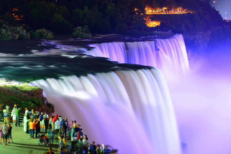 Niagara Falls, Usa: Day & Night Small Group Tour With Dinner - Daytime Highlights