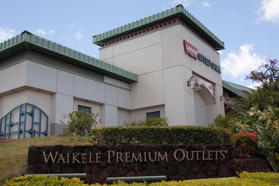 Oahu: Waikele Premium Outlets Roundtrip Bus From Waikiki - Pickup Information