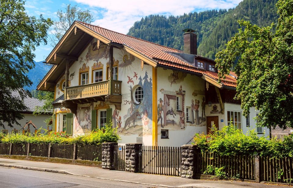 Oberammergau Private Guided Walking Tour - The Wood Carving Tradition