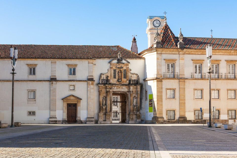 One-day Tour of Aveiro / Coimbra - Admiring Charming Bridges in Aveiro