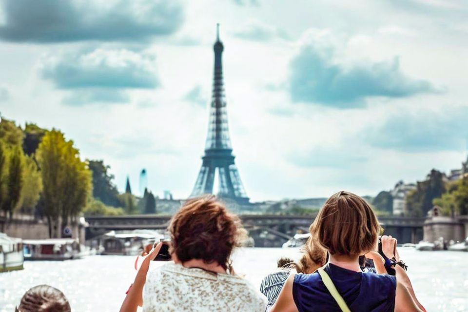 Paris: Day or Sunset Cruise With Drink, Ice Cream or Dessert - Cruise Details