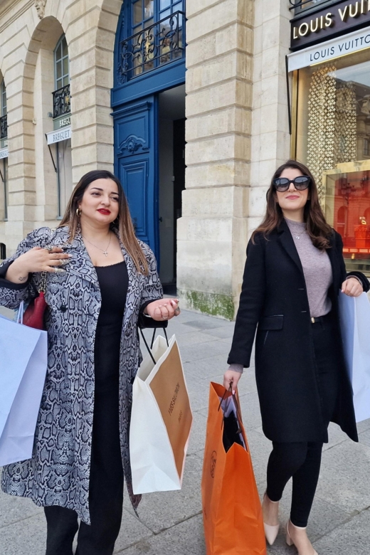 Paris: Personal Shopper Experience With a Fashion Expert - Pre-Shopping Video Call