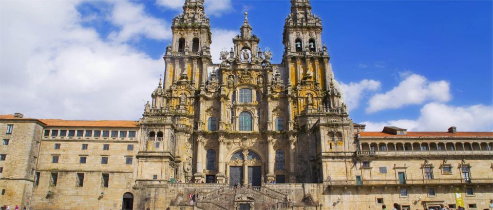 Porto: Day Trip to Santiago De Compostela - Santiago De Compostela Exploration