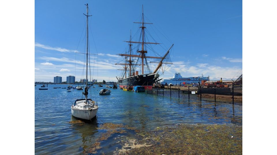 Portsmouth: Portsmouth of the Past Walking Tour - Sailors Stories