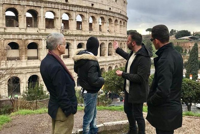 Private Colosseum Roman Forum and Palatine Hill With Pick-Up - Meeting and Pickup