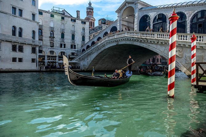 Private Mini Venice Photo Walk 2 Hours - Meeting and Logistics