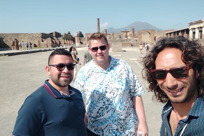 Private Pompeii Tour With Lunch and Olive Oil Factory Experience - Pompeii Exploration