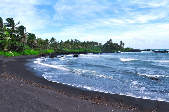 Road to Hana Luxury Limo-Van Tour With Helicopter Flight - Limo-Van Journey