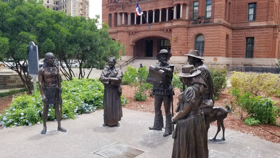 San Antonio Scavenger Hunt Walking Tour and Game - Experience Highlights