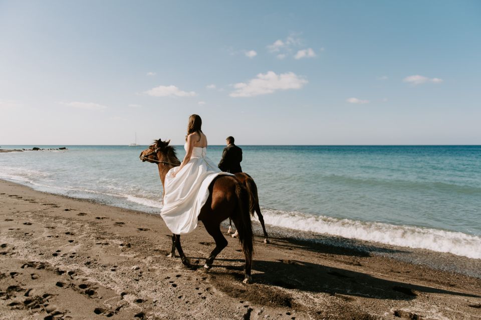 Santorini: Exclusive Private Horse Riding With Picnic - Highlights of the Activity