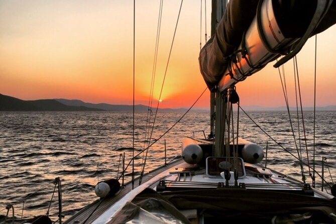 Santorini Sailsational: The Ultimate Caldera Sunset Cruise - Pickup and Meeting Point